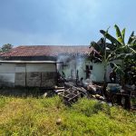 Rumah Warga di Karanganyar Pekalongan Terbakar, Kerugian Capai Rp15 Juta.