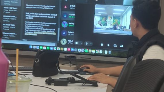 Dari Sebuah Cek Rp350 Juta, Putusan Pengadilan, hingga Air Mata Seorang Janda Polisi di Mabes Polri